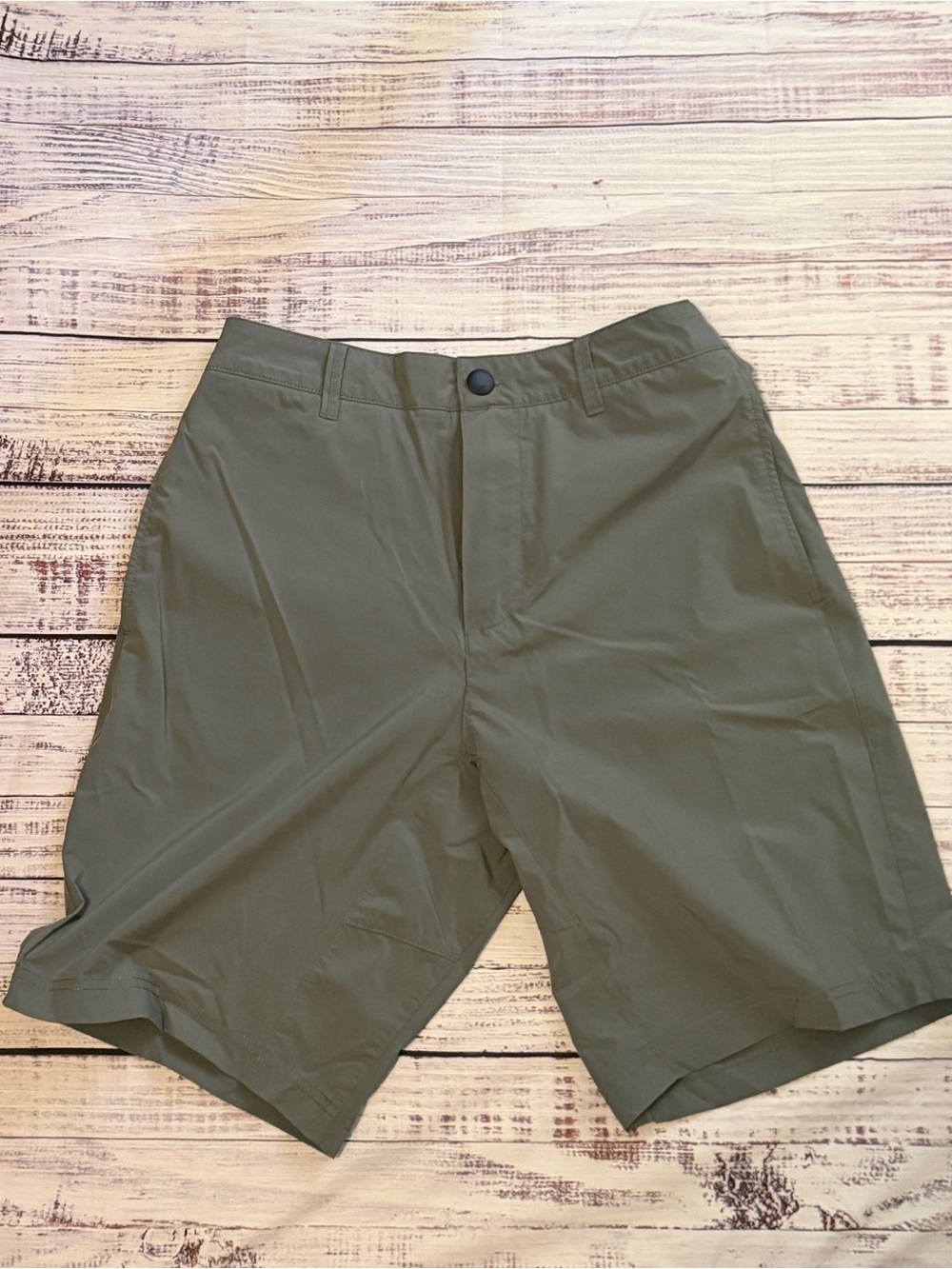 American Eagle Mens Active Flex Shorts- Gray